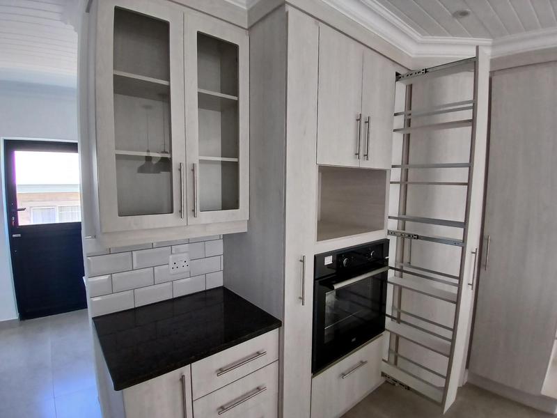 3 Bedroom Property for Sale in Stilbaai Wes Western Cape